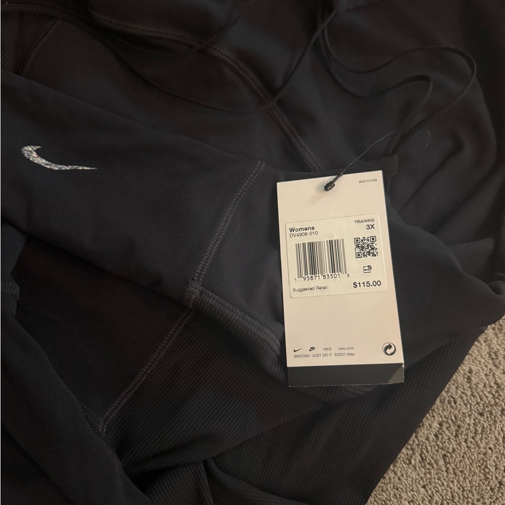 Nike yoga cross cross jumpsuit - Picture 3 of 4